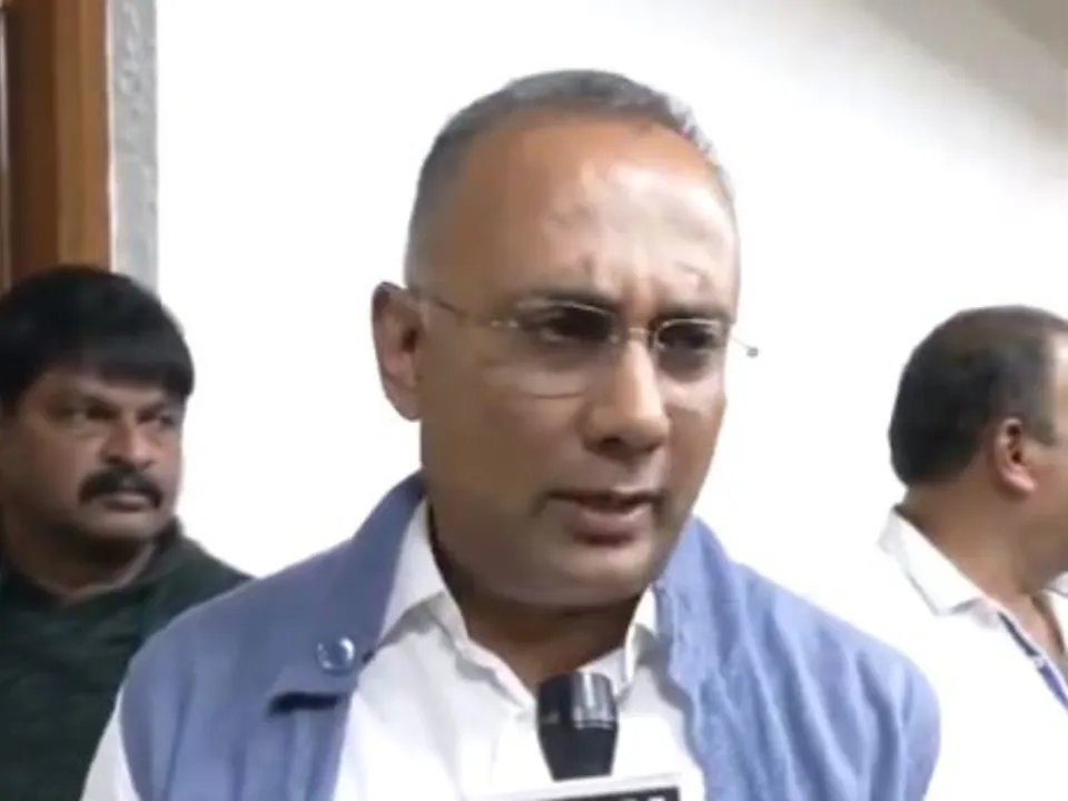 karnataka health minister.jpg