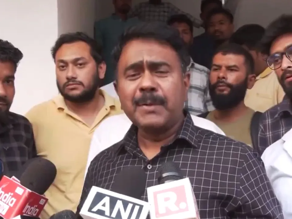 abdul khalequeer.jpg