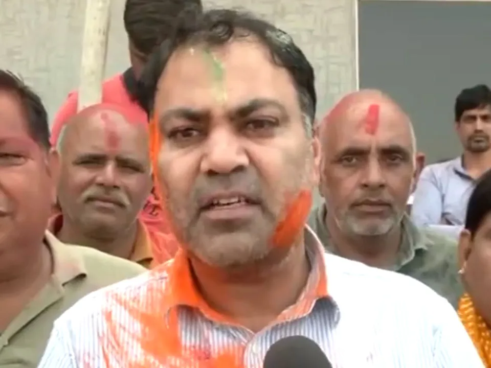 gulab singh yadab.jpg