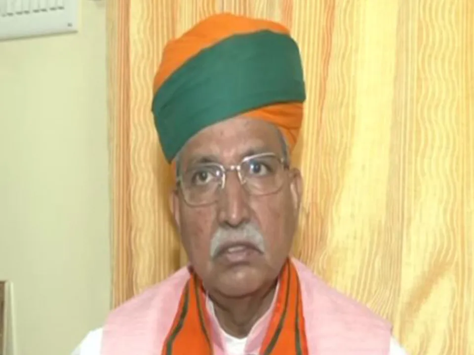 Arjun Ram Meghwalq1.jpg