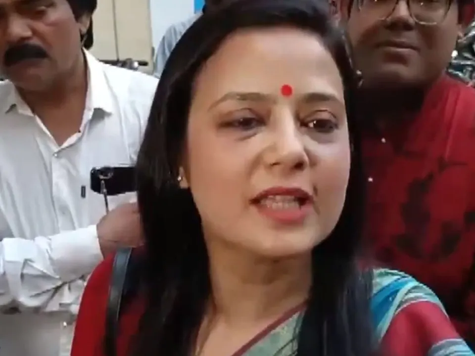 mahua moitrawe1.jpg