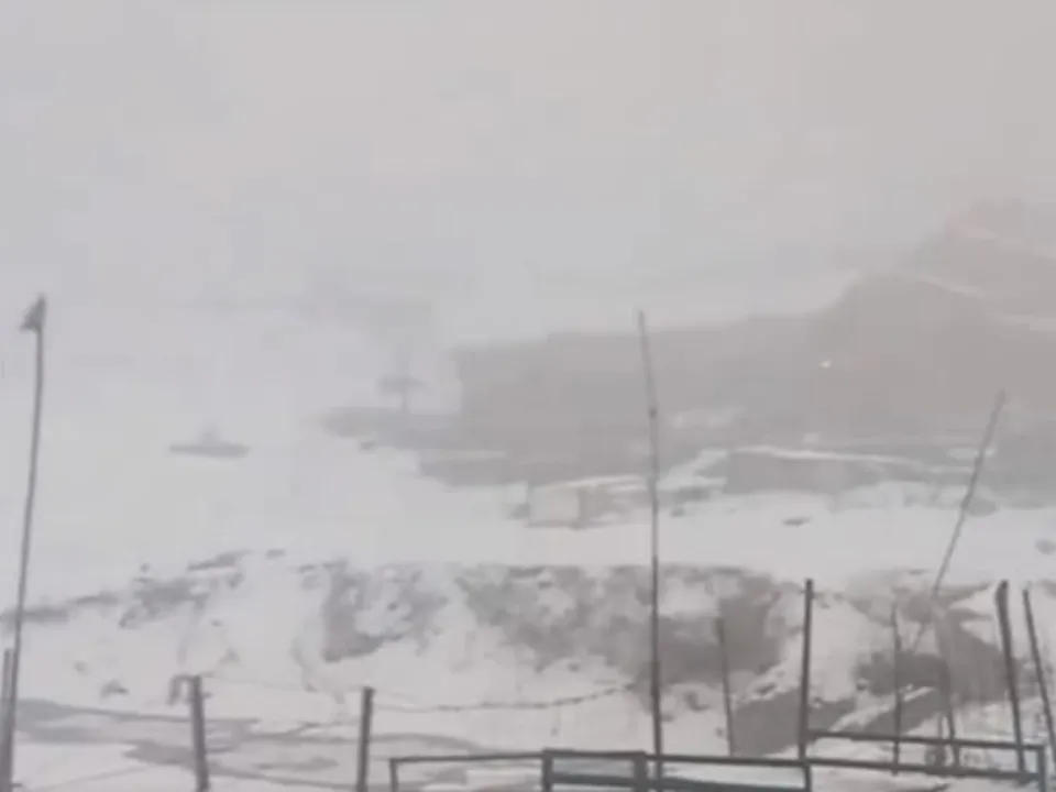 uttarakhand snowfall (1).jpg