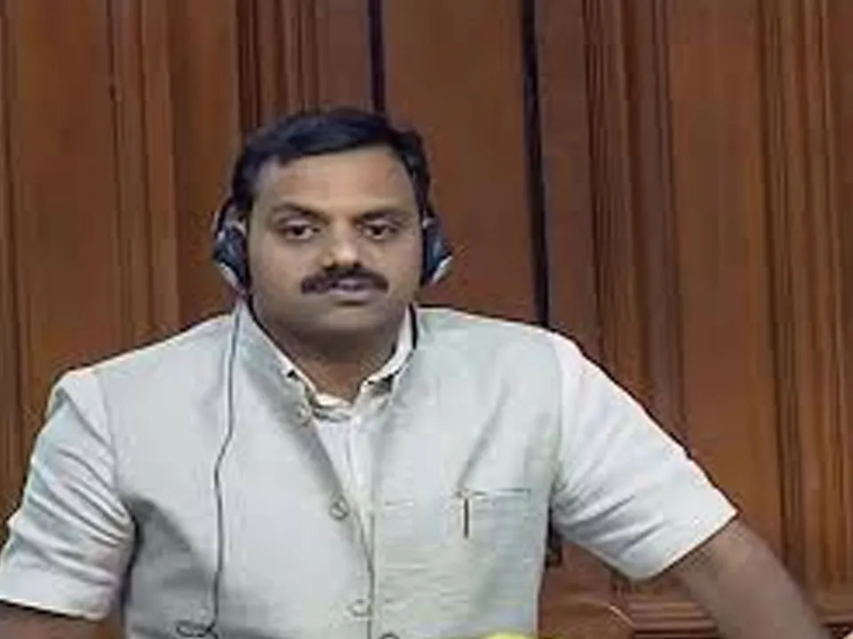 Dean Kuriakoseq2.jpg