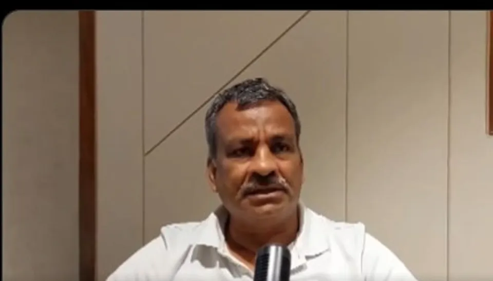 ।,ম 
