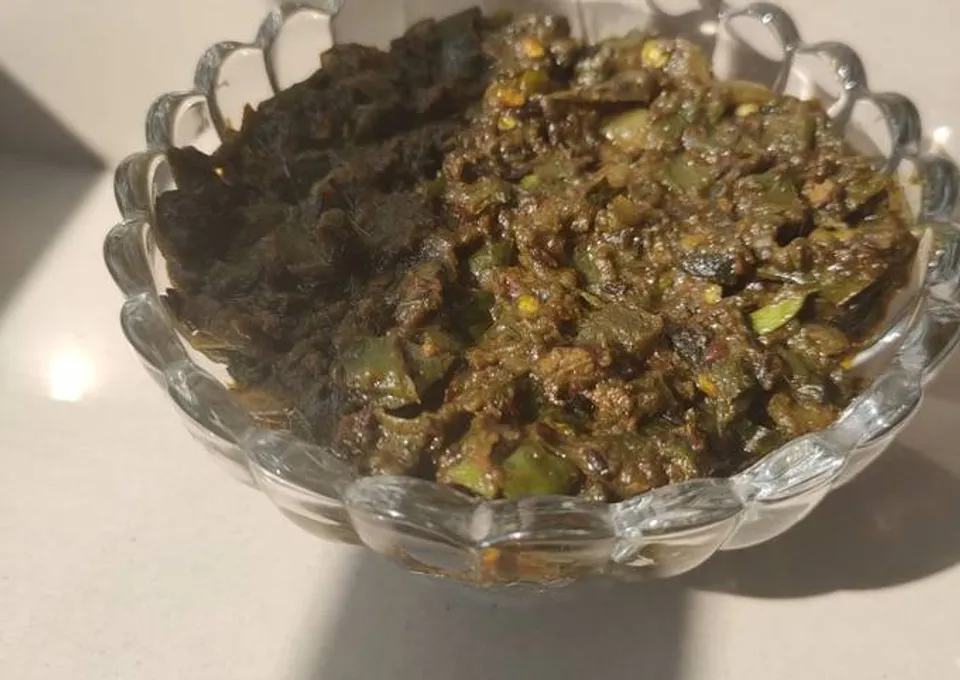 মাছের তেলের চর্চরি 