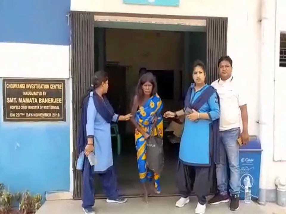 কুলটির চৌরঙ্গী ফাঁড়ির পুলিশ