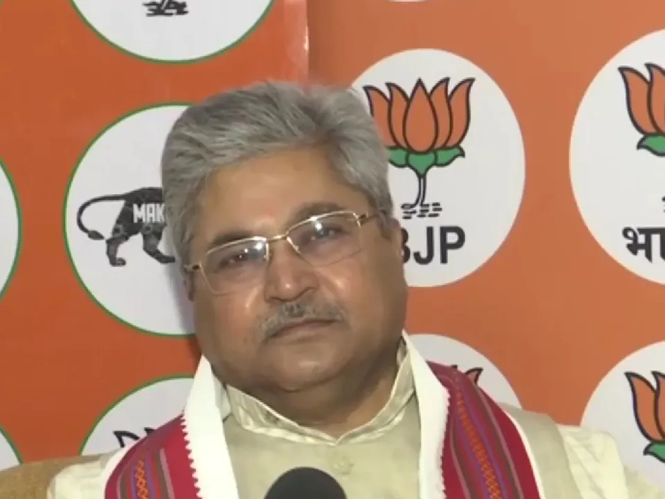 Dushyant Kumar Gautamq1.jpg