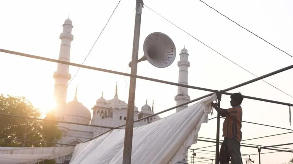 ঈদে অনেক মসজিদে স্বেচ্ছায় লাউডস্পিকারে সকালের আজান বাজানো হয়নি