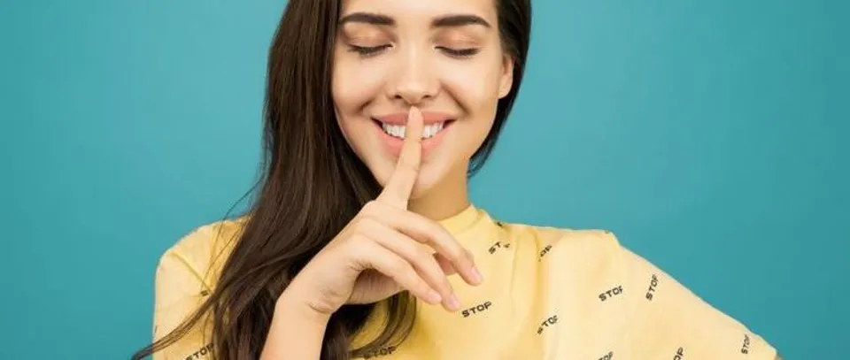 মাঝে মাঝে চুপ থাকুন