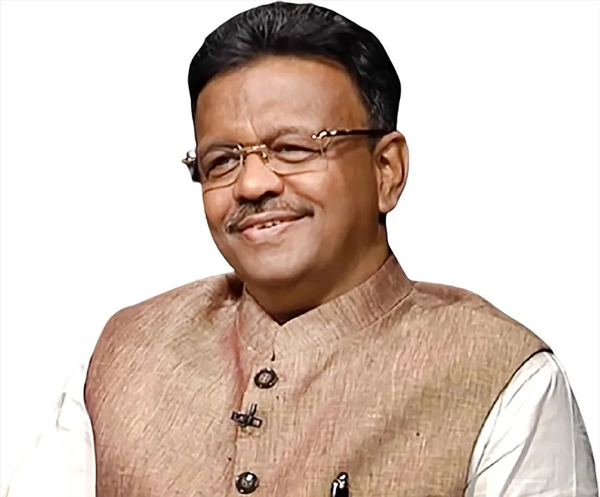 প্রাসাদ পেলেও চেতলার বাড়ি ছাড়বেন না ফিরহাদ হাকিম