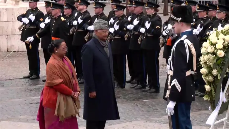 নেদারল্যান্ড সফরে সস্ত্রীক কোবিন্দ