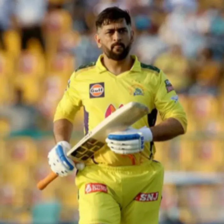 মেন্টর ধোনি!