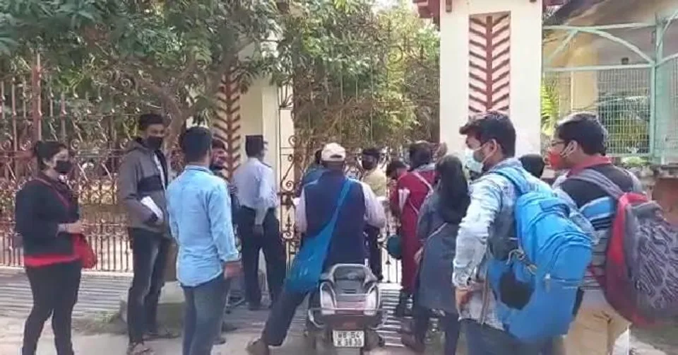 বিশ্বভারতীতে ফের পড়ুয়াদের বিক্ষোভ