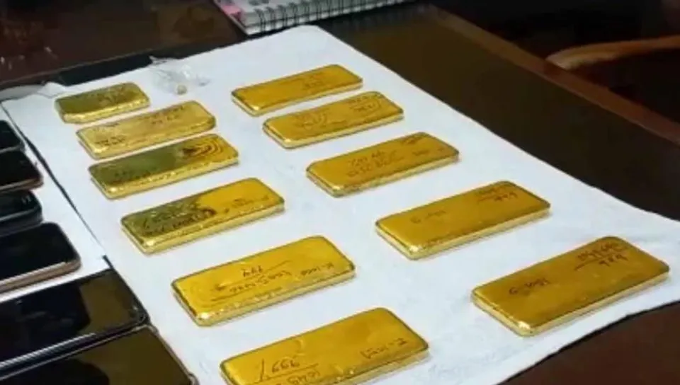 বেলঘরিয়া এক্সপ্রেসওয়ে থেকে উদ্ধার ১১ কোজি সোনা