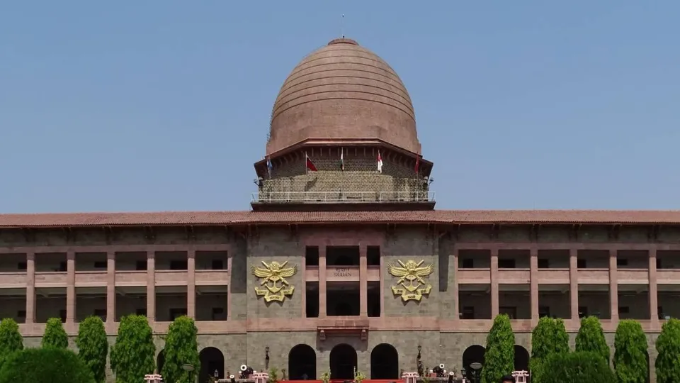 এনডিএ পরীক্ষার জন্য মহিলাদের প্রতি সুপ্রিম কোর্টের সম্মতির পরে বাহিনীর প্রধানদের প্রস্তুতি পর্যালোচনা