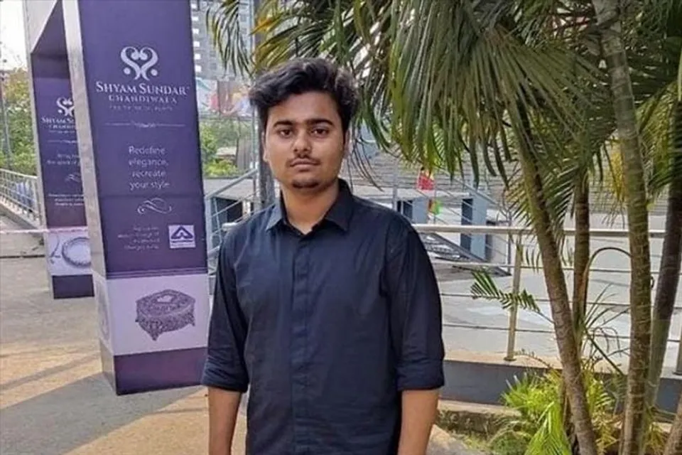 পড়াশোনার চাপে আত্মঘাতী দ্বাদশ শ্রেণীর ছাত্র