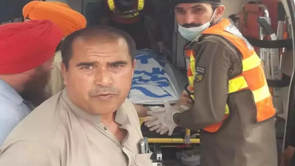 পেশয়ারে গুলিবিদ্ধ হয়ে মৃত্যু ২ শিখ মশলা বিক্রেতার