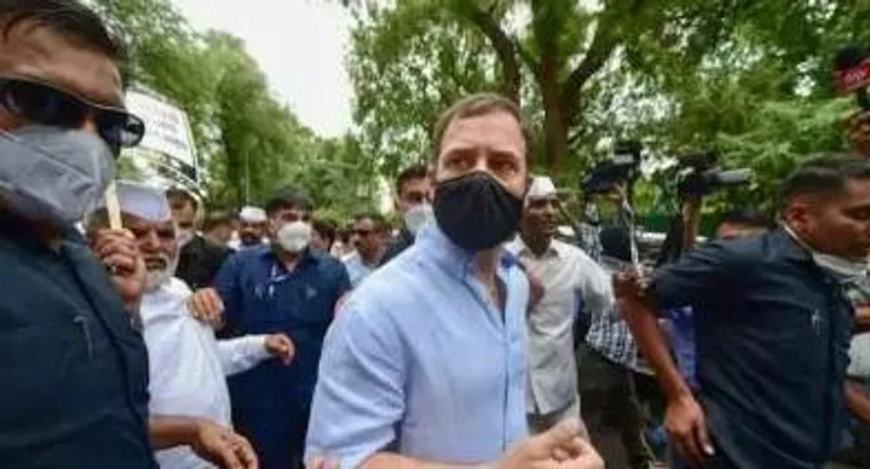 মা হাসপাতালে, ইডির কাছে সোমবার পর্যন্ত বিরতি চাইলেন রাহুল গান্ধী