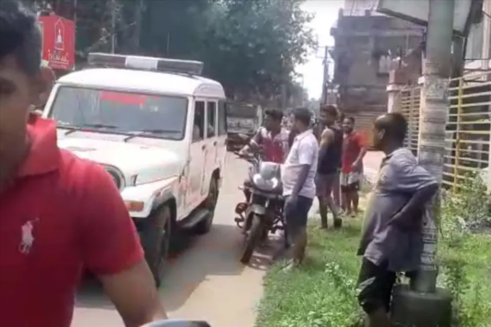 হাতেনাতে ধরা পড়ল সাইকেল চোর