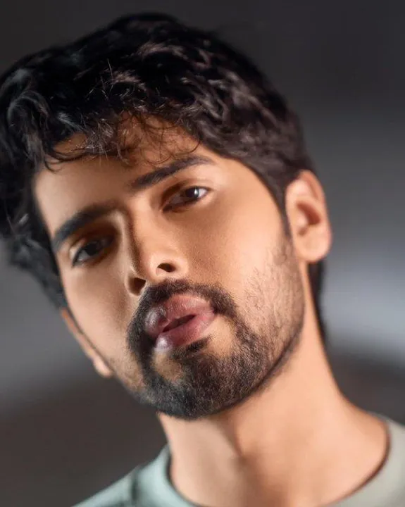 বর্ষায় আরমান মালিকের নতুন গান 'বর্সাত', শুনে নিন