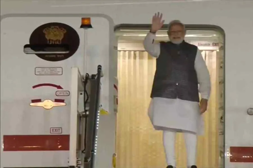 টোকিওর উদ্দেশ্যে রওনা দিলেন প্রধানমন্ত্রী নরেন্দ্র মোদী