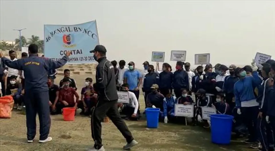 দীঘায় সাফাই অভিযানে নামল রাষ্ট্রীয় ক্যাডেড বাহিনী