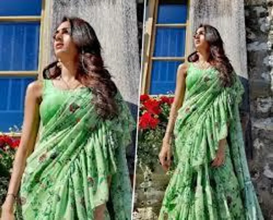 কীভাবে স্টাইল করবেন রাফ্লেড শাড়ি?