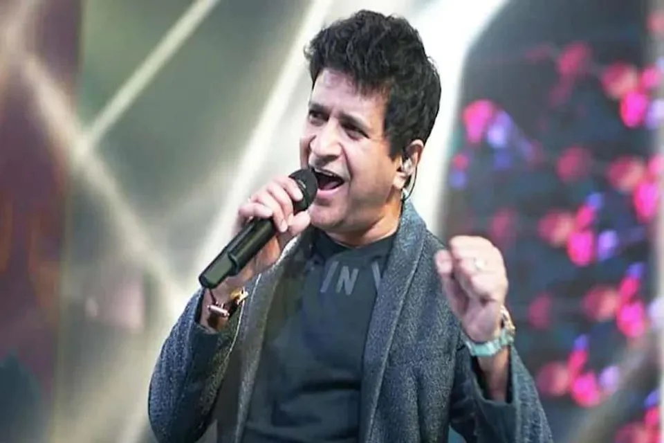 বুধবার সকাল ৯ টায় কলকাতায় পৌঁছাবে ‘কেকে’র পরিবার