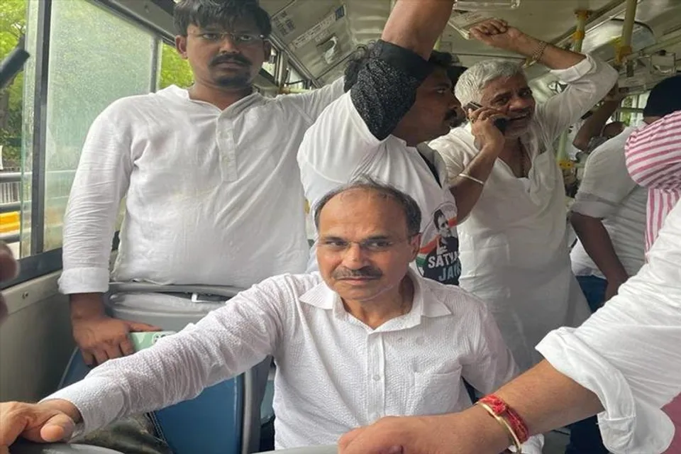 আটক অধীর রঞ্জন চৌধুরী-কেসি ভেনুগোপালরা