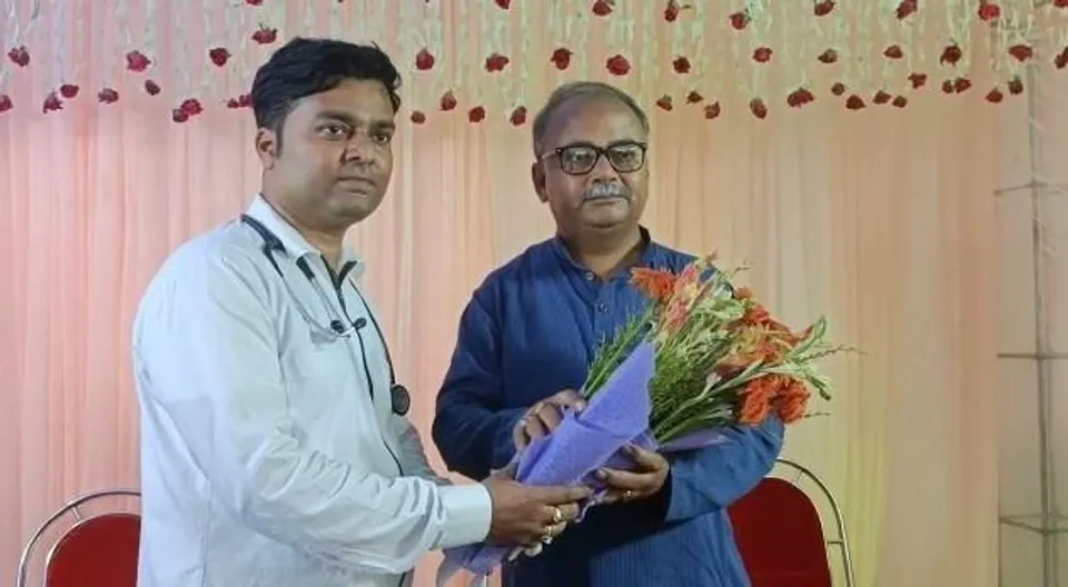 মানবিক চিকিৎসক এম ডি সুমন কুমার ঘোষ