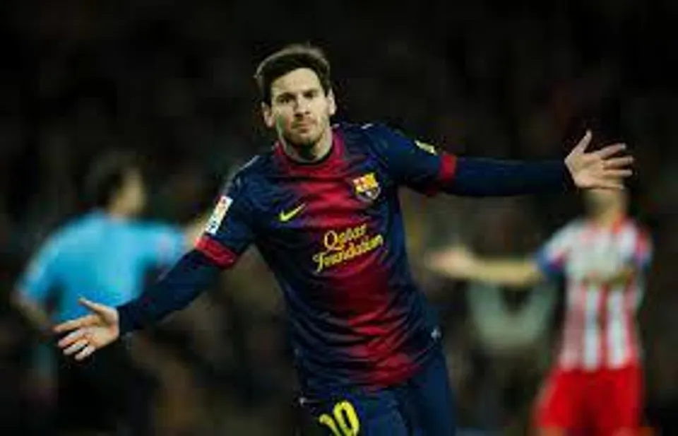 অর্ধেক বেতনে  বার্সায় থাকতে সম্মত মেসি