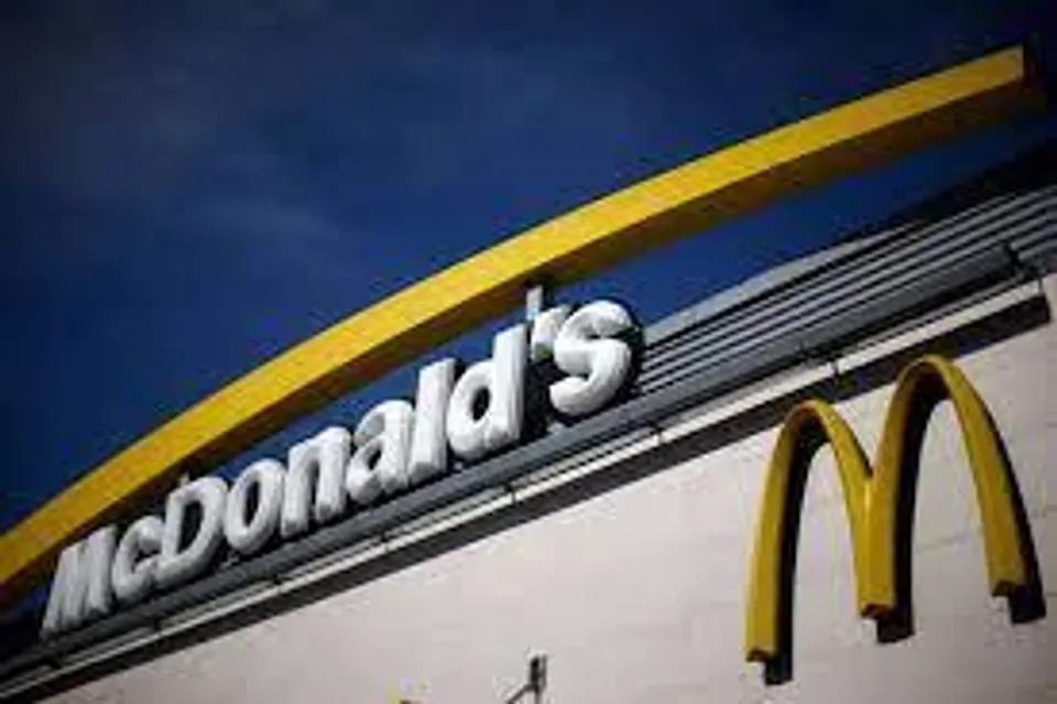 রাশিয়ায় ব্যবসা বন্ধের সিদ্ধান্ত ম্যাকডোনাল্ড এবং ল’রিয়ালের
