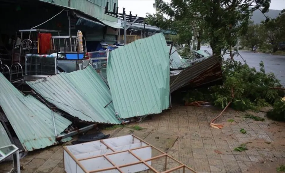 সুপার টাইফুন নোরুর তোপে ক্ষতিগ্রস্ত ভিয়েতনাম