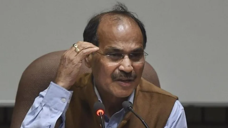 তৃণমূল ও বিজেপি ক্ষমতা লাভের চেষ্টায় পশ্চিমবঙ্গে সাম্প্রদায়িকতা নিয়ে এসেছে : বিস্ফোরক অধীর