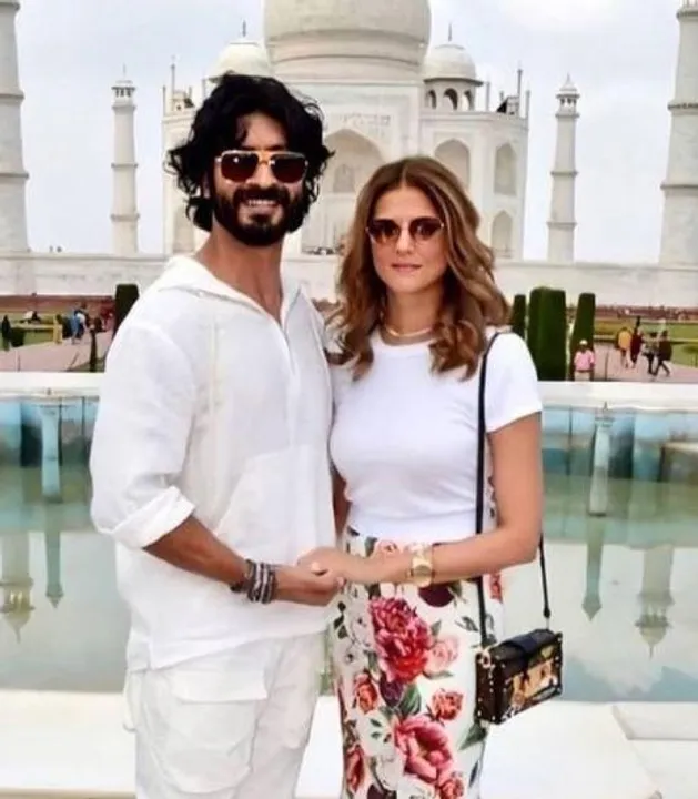 এই মাসেই গাঁটছড়া বাঁধবেন বিদ্যুৎ জাম্মওয়াল ও নন্দিতা মাহতানি?