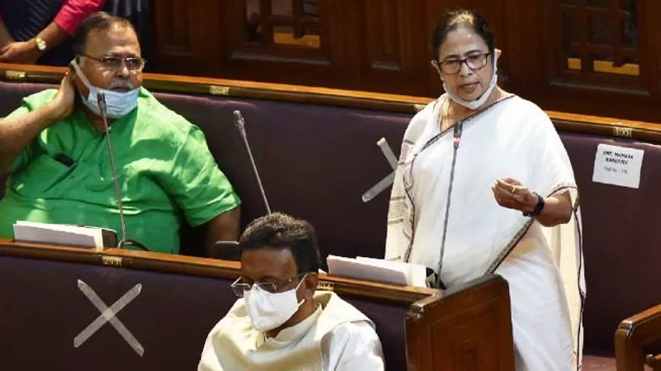 বিধানসভাতেও আর মুখ্যমন্ত্রীর পাশে ঠাঁই হবে না পার্থর, বদলাচ্ছে আসন