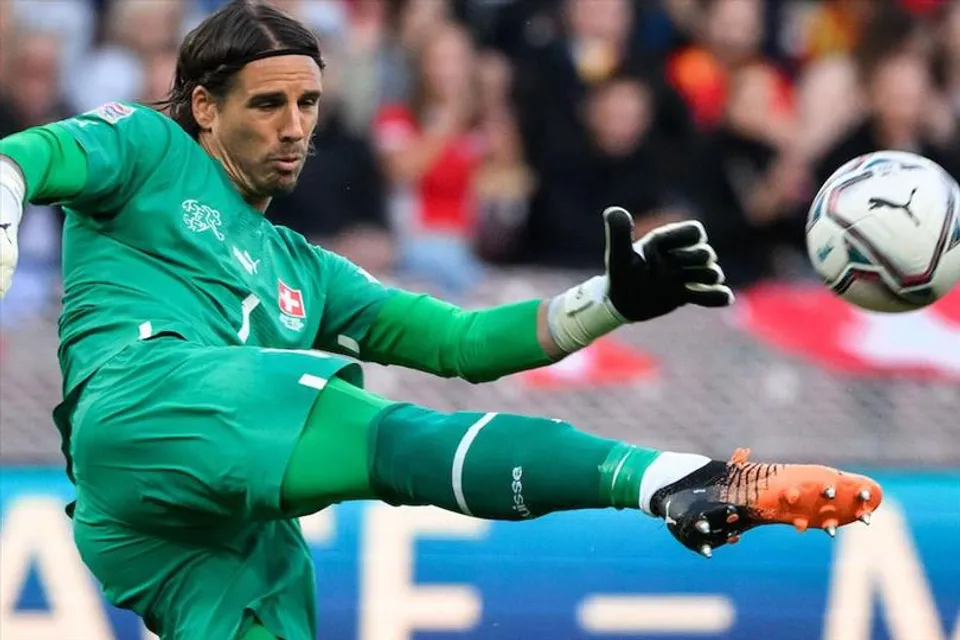 বায়ার্নকে রুখে দেওয়া গোলকিপারকে নিতে পারে ম্যানচেস্টার!