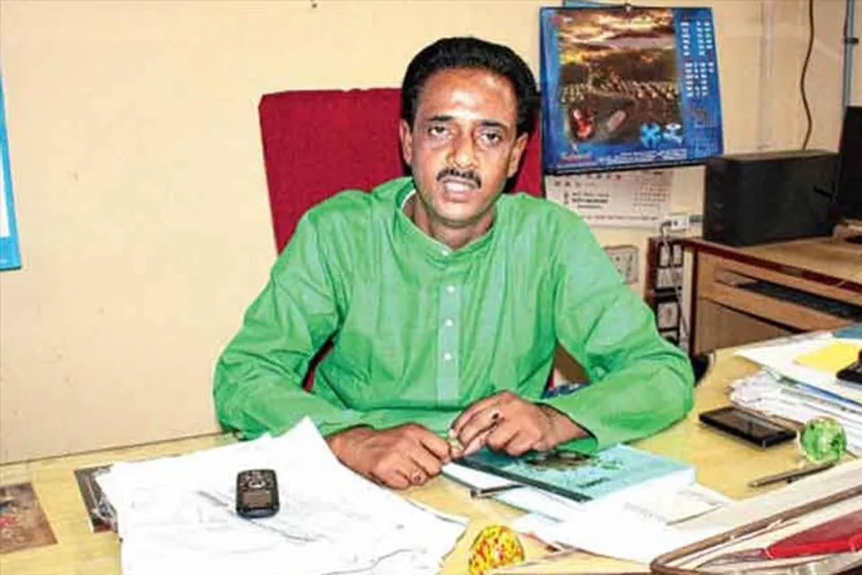 পুরসভার চেয়ারম্যানকে ইস্তফার নির্দেশ তৃণমূলের