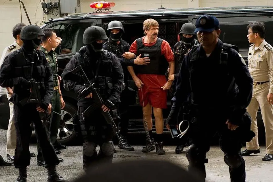 রাশিয়ায় পৌঁছলেন ভিক্টর বাউট