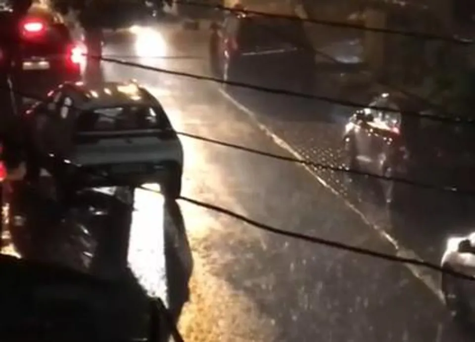 উত্তরপ্রদেশের গাজিয়াবাদেও শুরু হয়েছে বৃষ্টি