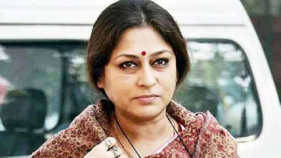 সরকার খুনিদের রক্ষা করছে, সুর চড়ালেন রূপা