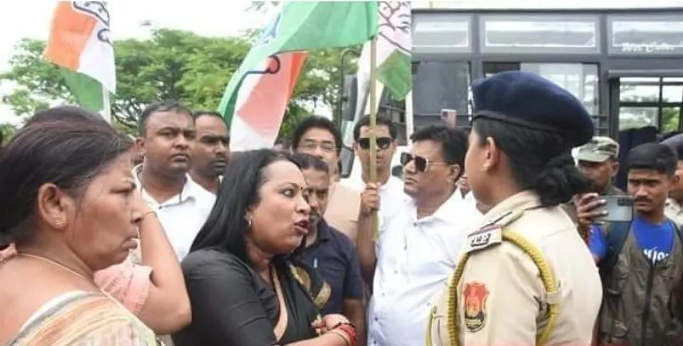 আগরতলায় পুলিশ অফিসারের কাছে লাঞ্ছিত হওয়ার অভিযোগ কংগ্রেসের জাতীয় মহিলা নেত্রীর