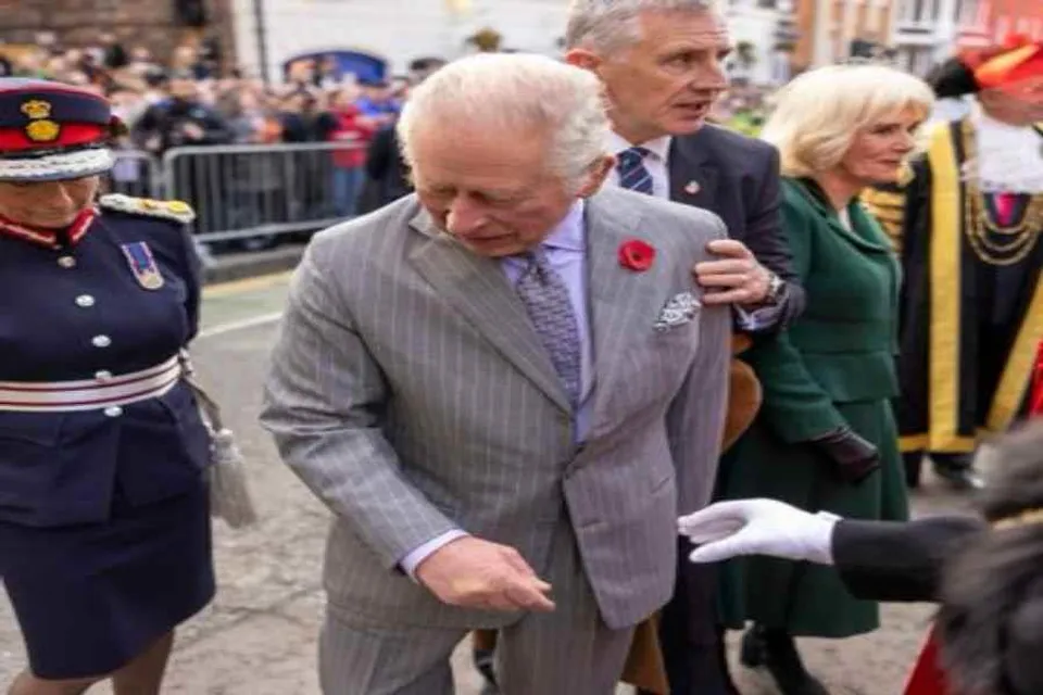 রাজা তৃতীয় চার্লসের ওপর আক্রমণ