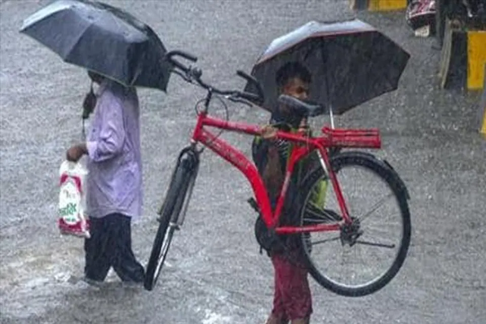 আগামী ৪৮ ঘণ্টায় কমলা সতর্কতা জারি ওড়িশায়