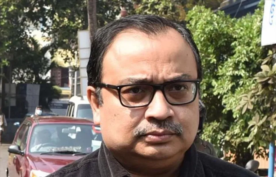 দুর্ঘটনার কবলে কুণাল ঘোষ