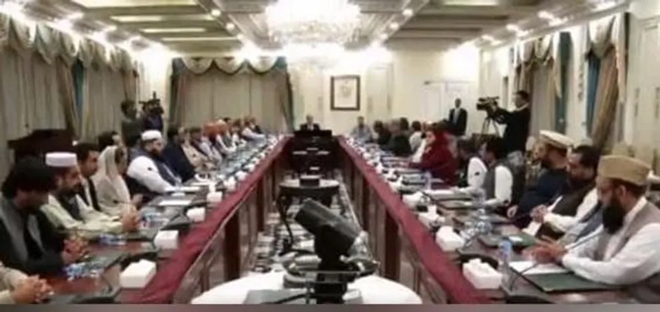 ইমরান খানকে ইসলামাবাদে হামলার বিরুদ্ধে সতর্ক করল পাক সরকার