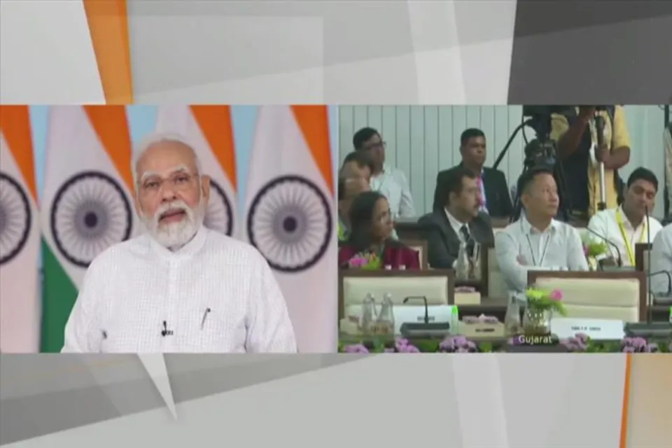 বাঁধ নির্মাণে বাধা নিয়ে গর্জে উঠলেন প্রধানমন্ত্রী