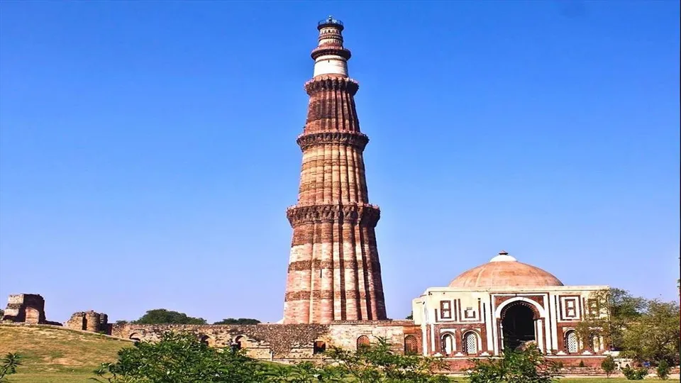 কুতুব মিনার কমপ্লেক্সের ভিতরের মন্দিরগুলির পুনরুদ্ধারের আবেদনের শুনানি শুরু