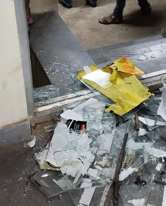 ছাত্র সংসদ নির্বাচনকে কেন্দ্র করে হায়দ্রাবাদ কেন্দ্রীয় বিশ্ববিদ্যালয়ে এবিভিপি ও এসএফআই-এর ছাত্রদের সংঘর্ষ