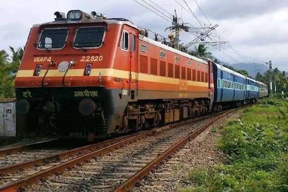 আটকে থাকা প্রকল্প শেষ করবে রেল!